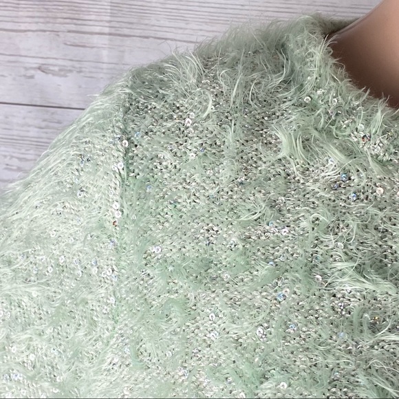 Anthony Richard’s Sweater 💚 Mint Green Shimmery - Picture 3 of 12